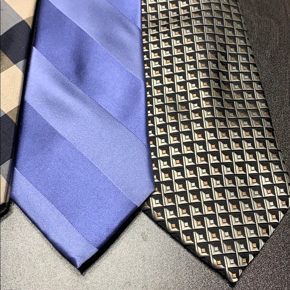 Assortment of Patterned Ties - Picture 4 of 4